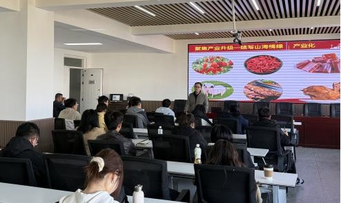 集美大学肖安风教授、周永波高级工程师来食品学院做学术交流